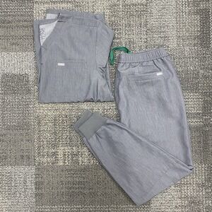 FIGS Technical Men's XXL Leon top & XL Jogger Pants Graphite Set Scrubs